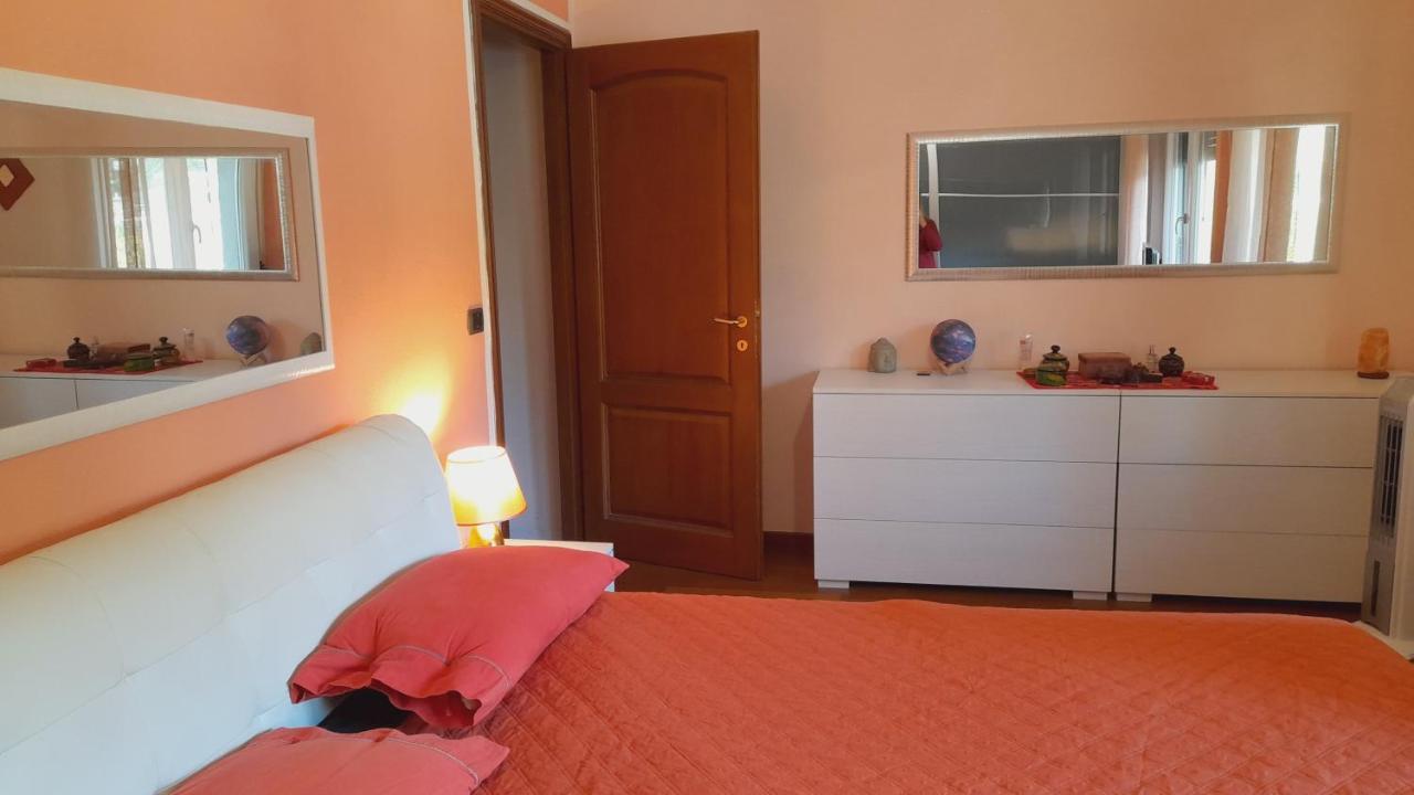 Appartamento ' Ninfea' Lt Genua Buitenkant foto
